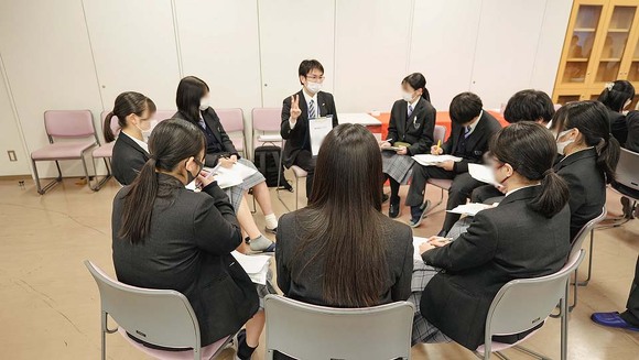 株式会社ニプロン