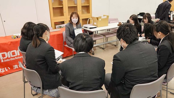 株式会社ニプロン